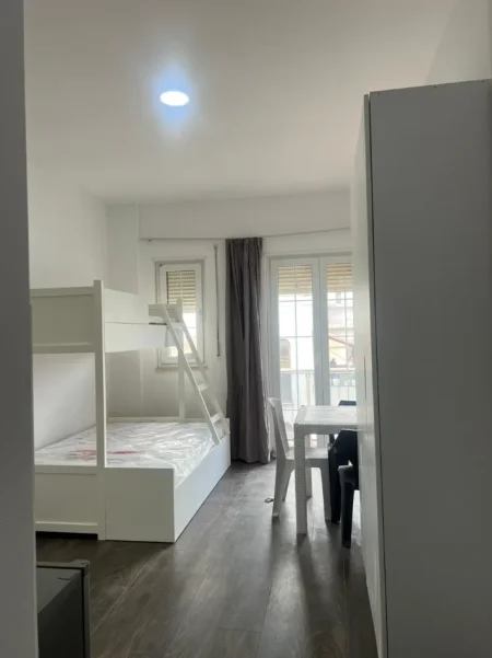 Durres, jepet me qera dhome ne plazh Studio Kati 2, 30 m² 200 € (durres)