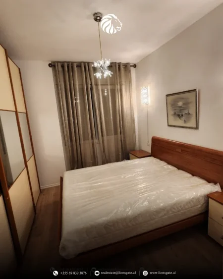 Tirane, jap me qera apartament 2+1+Aneks+Ballkon , 90 m² 500 € 
