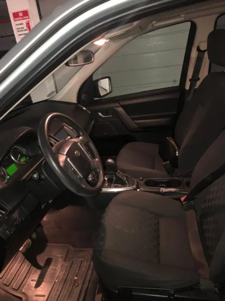 Tirane, shitet makine Land Rover Freelander Nafte, gri metalizato automatik Kondicioner 2 km 3.800 €