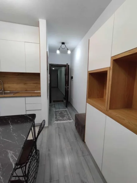 Tirane, jepet me qera apartament 1+1 Kati 2, 51 m² 48.000 Lek (Spitali Amerikan 3 ne Yzberisht)