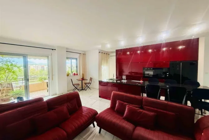 Tirane, jepet me qera apartament 2+1 Kati 4, 130 m² 1.200 € (Rruga Hamdi Sina,)