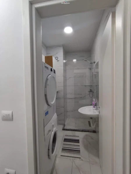 Tirane, jepet me qera apartament 1+1+Ballkon Kati 1, 52 m² 500 € (bedri karapici)