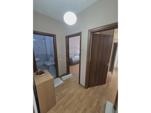 Tirane, shes apartament 2+1+Ballkon Kati 5, 103 m² 145.000 € 