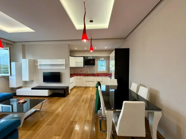 Tirane, shitet apartament 2+1+Aneks+Ballkon Kati 4, 97 m² 262.000 € 