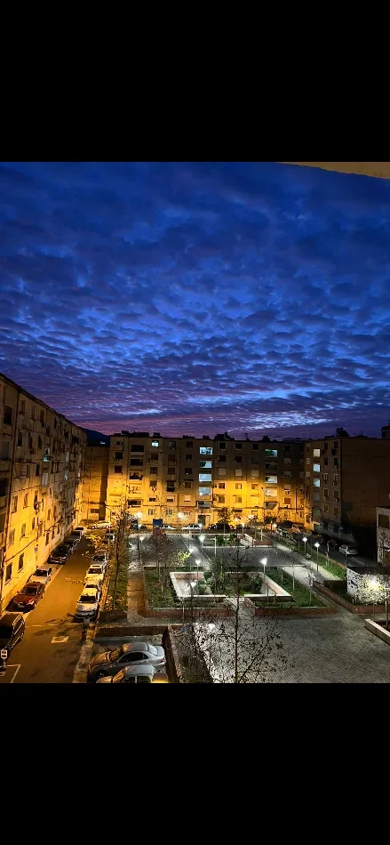 🏡 SHITET APARTAMENT 1+1 60 m2 + 16m2 VERANDË E SHFRYTËZUESHME – LAPRAKË (ZONË SHUMË E KËRKUAR)