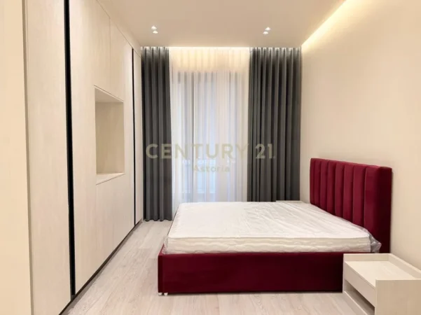 Tirane, jepet me qera apartament 2+1+Ballkon Kati 8, 115 m² 1.500 € (delijorgji)