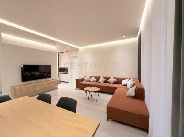 Tirane, jepet me qera apartament 2+1+Ballkon Kati 8, 127 m² 1.600 € (delijorgji)
