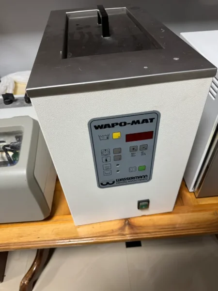 Wapomat- pajisje dentare laboratorike