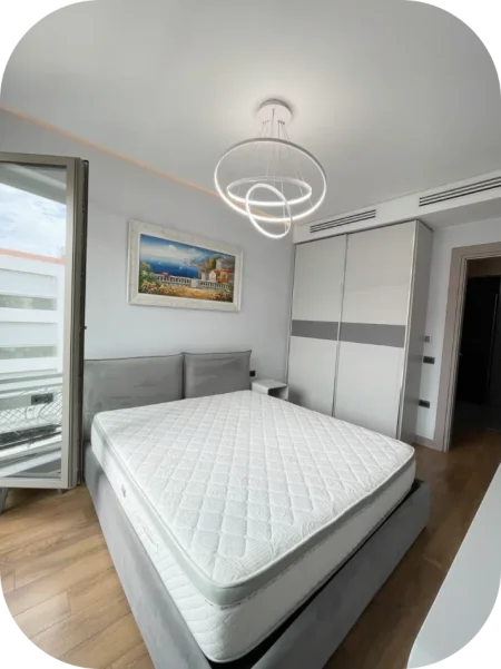 shitet apartament 2+1+Ballkon , 140 m² (Kompleksi Delijorgji, Rruga e Kavajës)