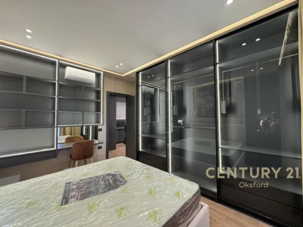 Tirane, jepet me qera apartament 1+1+Ballkon Kati 3, 78 m² 1.000 € (delijorgji)