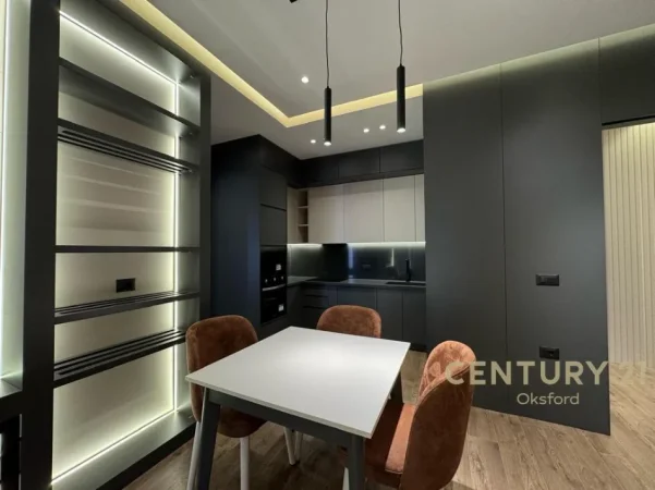 Tirane, jepet me qera apartament 1+1+Ballkon Kati 3, 78 m² 1.000 € (delijorgji)