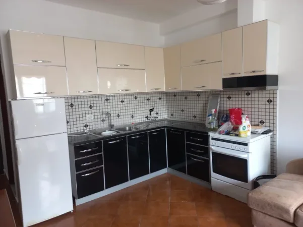 Tirane, jepet me qera apartament 1+1 Kati 5, 53 m² 400 € (RRUGA TEODOR KEKO)