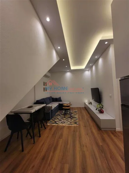 Tirane, jepet me qera apartament 1+1+Ballkon Kati 1, 60 m² 550 € (Mozaiku)