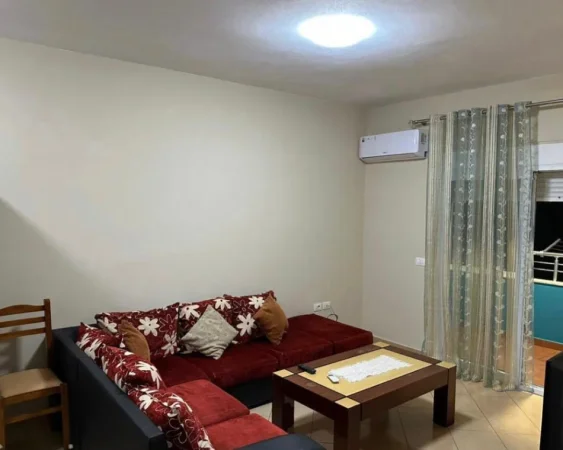 Tirane, jepet me qera apartament 1+1 Kati 4, 65 m² 410 € (Astir)
