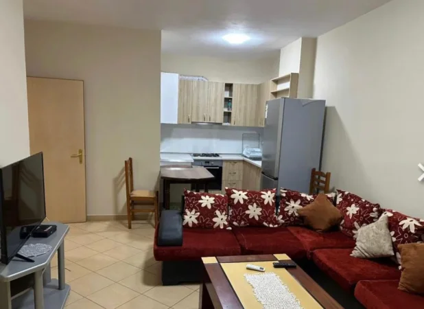 Tirane, jepet me qera apartament 1+1 Kati 4, 65 m² 410 € (Astir)