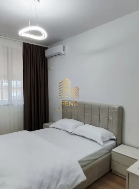 Tirane, jepet me qera apartament 1+1+Ballkon Kati 5, 70 m² 700 € (Rruga e Kavajes)
