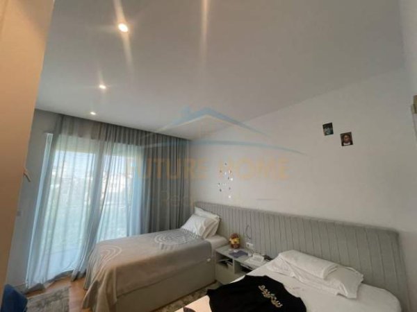 Tirane, jepet me qera apartament 2+1 Kati 2, 120 m² 2.000 Euro (TEG)