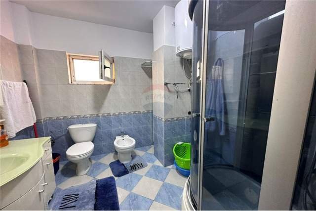 Tirane, shitet apartament 2+1 Kati 0, 95 m² 180.000 Euro (21 Djetori)