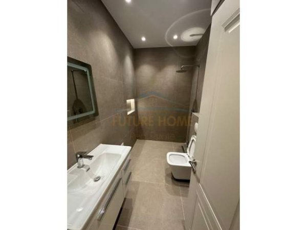 Tirane, jepet me qera apartament 2+1+BLK Kati 2, 120 m² 850 Euro (Komuna e Parisit)