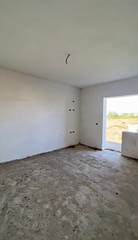 Durres, shitet Vile 5+1+A+BLK Kati 3, 154 m² 250.000 Euro (GOLEM)