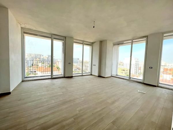 Tirane, shes apartament 2+1 130 m² 190.000 Euro (Gjimnazi Partizani ,rruga Riza Cerova)