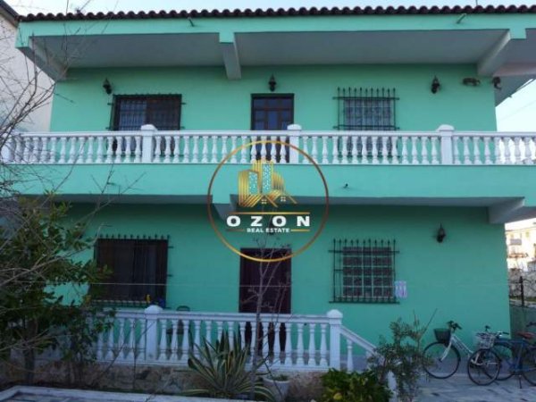 Durres, shitet shtepi 2 Katshe Kati 2, 246 m² 230.000 Euro (SHKOZET)