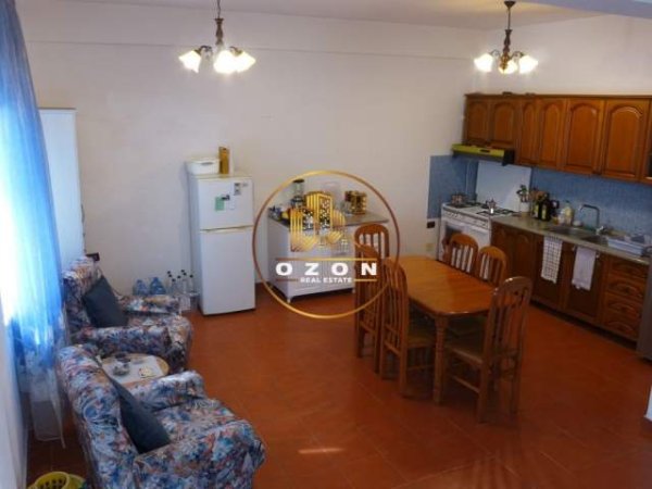 Durres, shitet shtepi 2 Katshe Kati 2, 246 m² 230.000 Euro (SHKOZET)