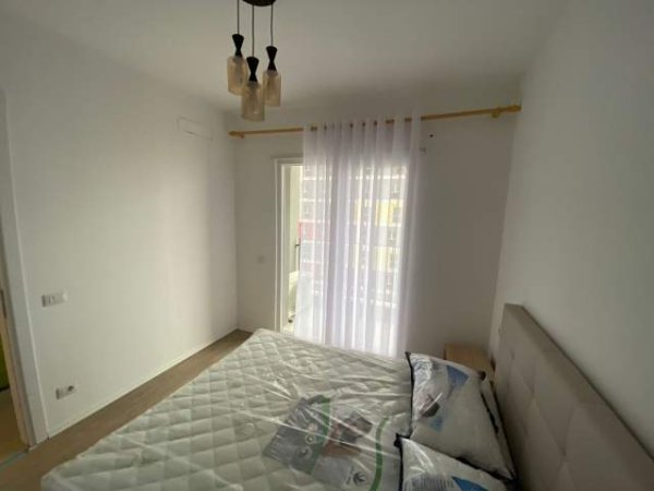 Tirane, jepet me qera apartament 1+1 Kati 6, 58 m² 350 Euro (Univers City)