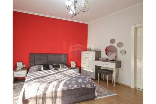 Tirane, shitet Penthouse 3+1+A+BLK Kati 10, 320 m² 550.000 Euro (Rr. e Elbasanit)