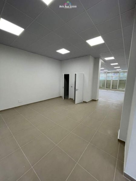 Tirane, jepet me qera magazine Kati 0, 336 m² 2.300 Euro (Astir)
