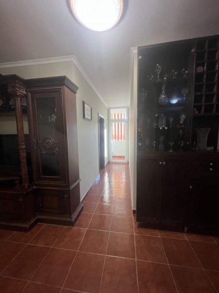 Tirane, jepet me qera apartament 3+1+BLK Kati 9, 115 m² 700 Euro (KOMUNA E PARISIT)