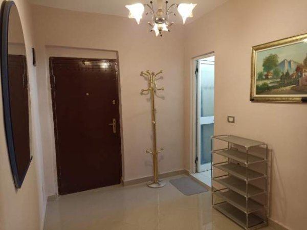 Tirane, jap me qera apartament 1+1+A Kati 2, 65 m² 350 Euro