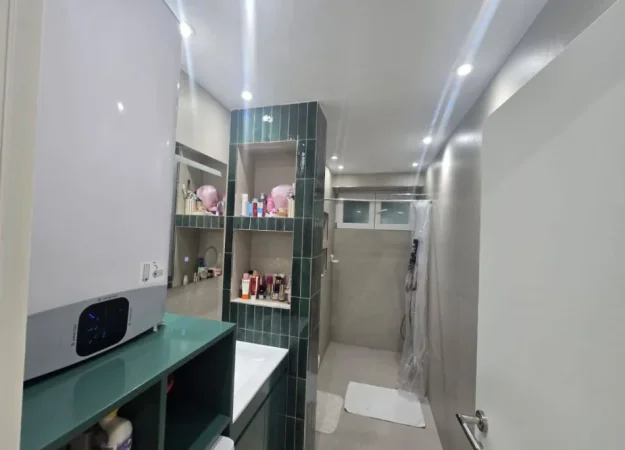 Tirane, shitet 2+1 Kati 2, 78 m² 200.000 € 