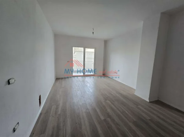 Tirane, shitet apartament 1+1+Ballkon Kati 1, 72 m² 130.000 € (Rruga Dritan Hoxha, Kompleksi Aura)