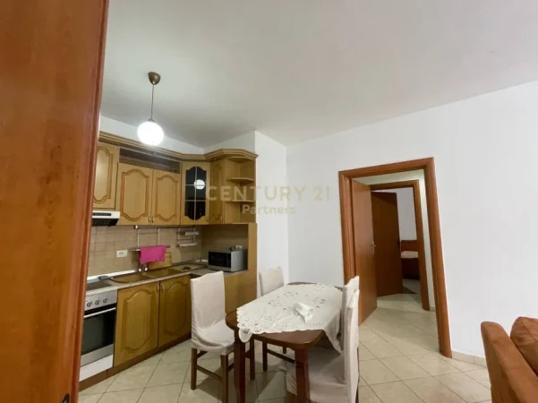 jepet me qera apartament 3+1+Aneks+Ballkon Kati 5, 120 m² 700 € (don bosko)