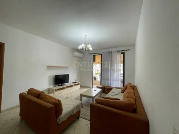 jepet me qera apartament 3+1+Aneks+Ballkon Kati 5, 120 m² 700 € (don bosko)