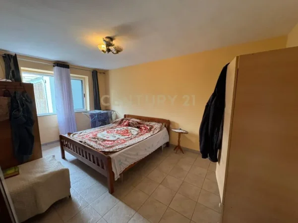 Tirane, shitet apartament 2+1+Ballkon Kati 2, 72 m² 140.000 € 