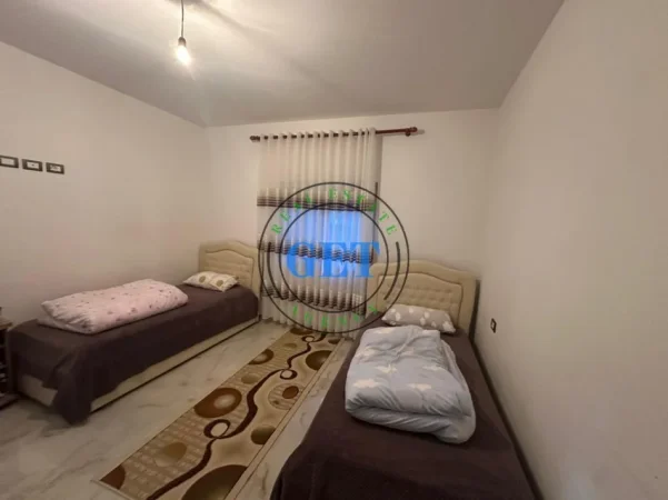 Durres, shitet shtepi 2+1 Kati 1, 288 m² 105.000 € (Shijak,)