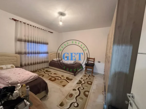 Durres, shitet shtepi 2+1 Kati 1, 288 m² 105.000 € (Shijak,)