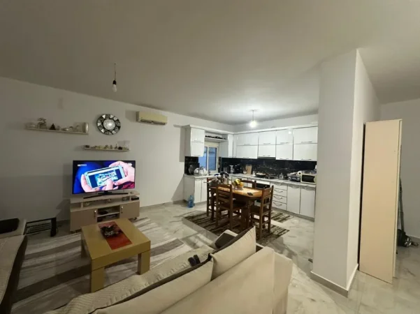 Durres, shitet shtepi 2+1 Kati 1, 288 m² 105.000 € (Shijak, Durres)
