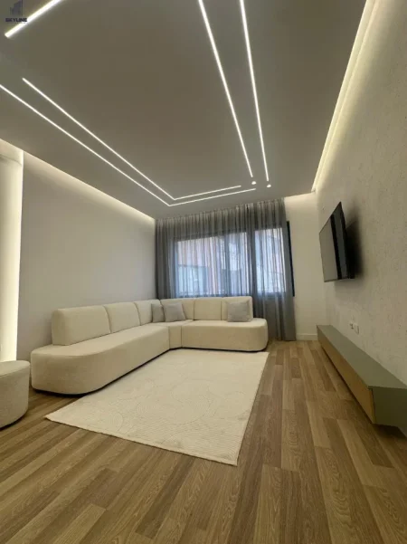 Tirane, shitet apartament 1+1 Kati 4, 61 m² 124.352 € (Astir)