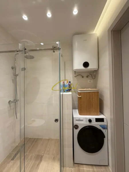 Tirane, jepet me qera apartament 1+1 Kati 3, 75 m² 720 € (ZOGU I ZI)