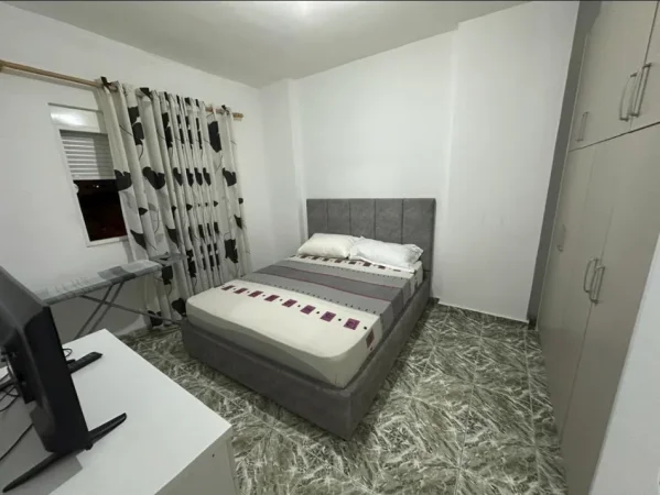 Tirane, jap me qera apartament 2+1+Ballkon Kati 7, 87 m² 600 € (Don Bosko)