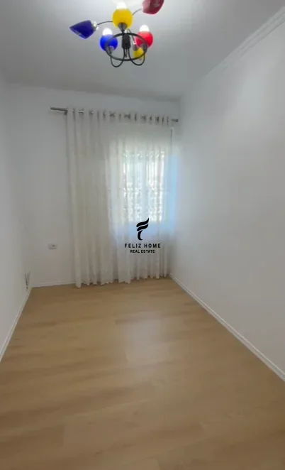 Tirane, shitet apartament 2+1 Kati 2, 89 m² 135.000 € (FRESKU)