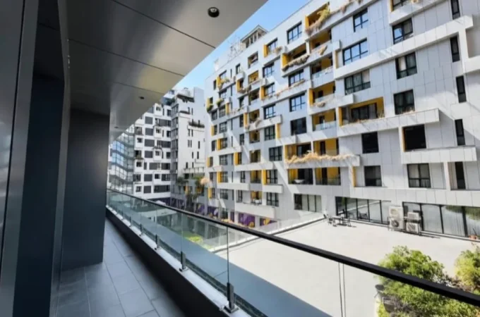 Tirane, jepet me qera apartament 2+1+Ballkon , 100 m² 1.300 € (Square 21)