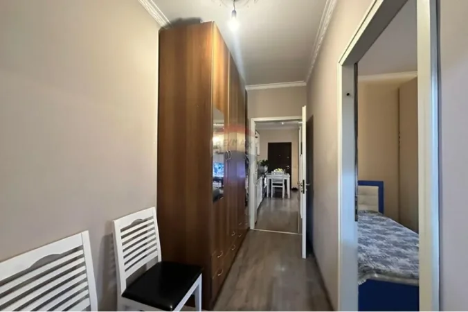 Shitet apartament Kati 8 2+1 Fusha Aviacionit