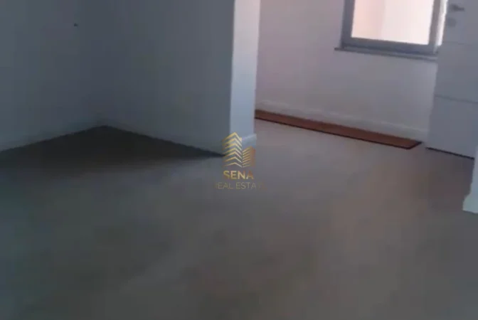 Tirane, jepet me qera ambjent biznesi Kati 3, 110 m² 800 € (Sauk)