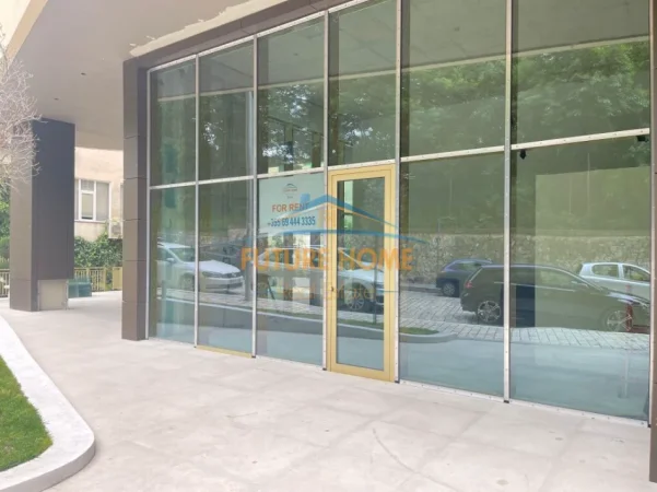 Tirane, jepet me qera ambjent biznesi Kati 0, 50 m² 2.500 € 