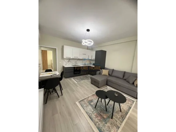 Tirane, shitet apartament 2+1+2+PARKIM, Kati 7, 99 m² 320.000 € (RRUGA E DURRESIT , Perball Colosseo)
