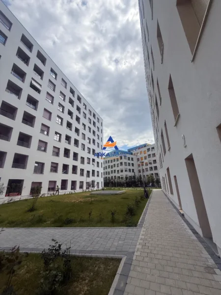 Tirane, shitet apartament 1+1+Ballkon Kati 8, 71 m² 114.080 €